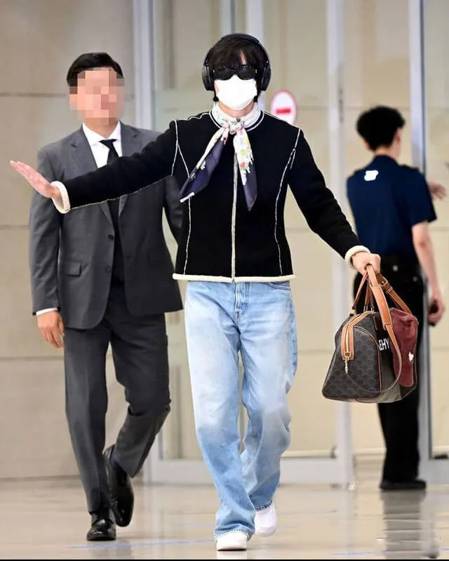 BTS V Kim Taehyung Suede Jacket
