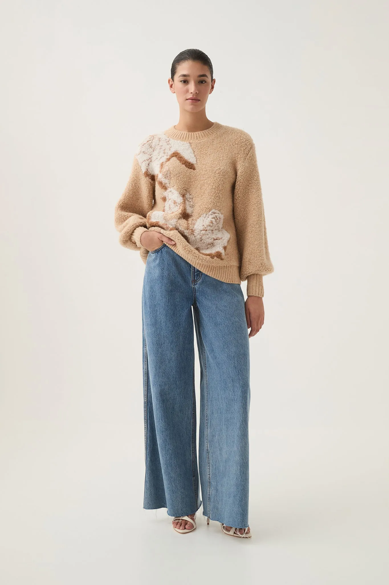 Cavetto Jacquard Knit