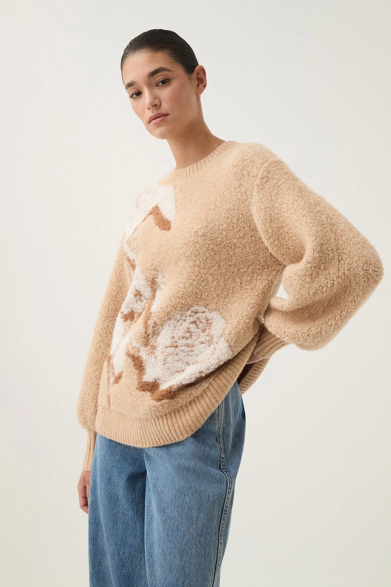 Cavetto Jacquard Knit