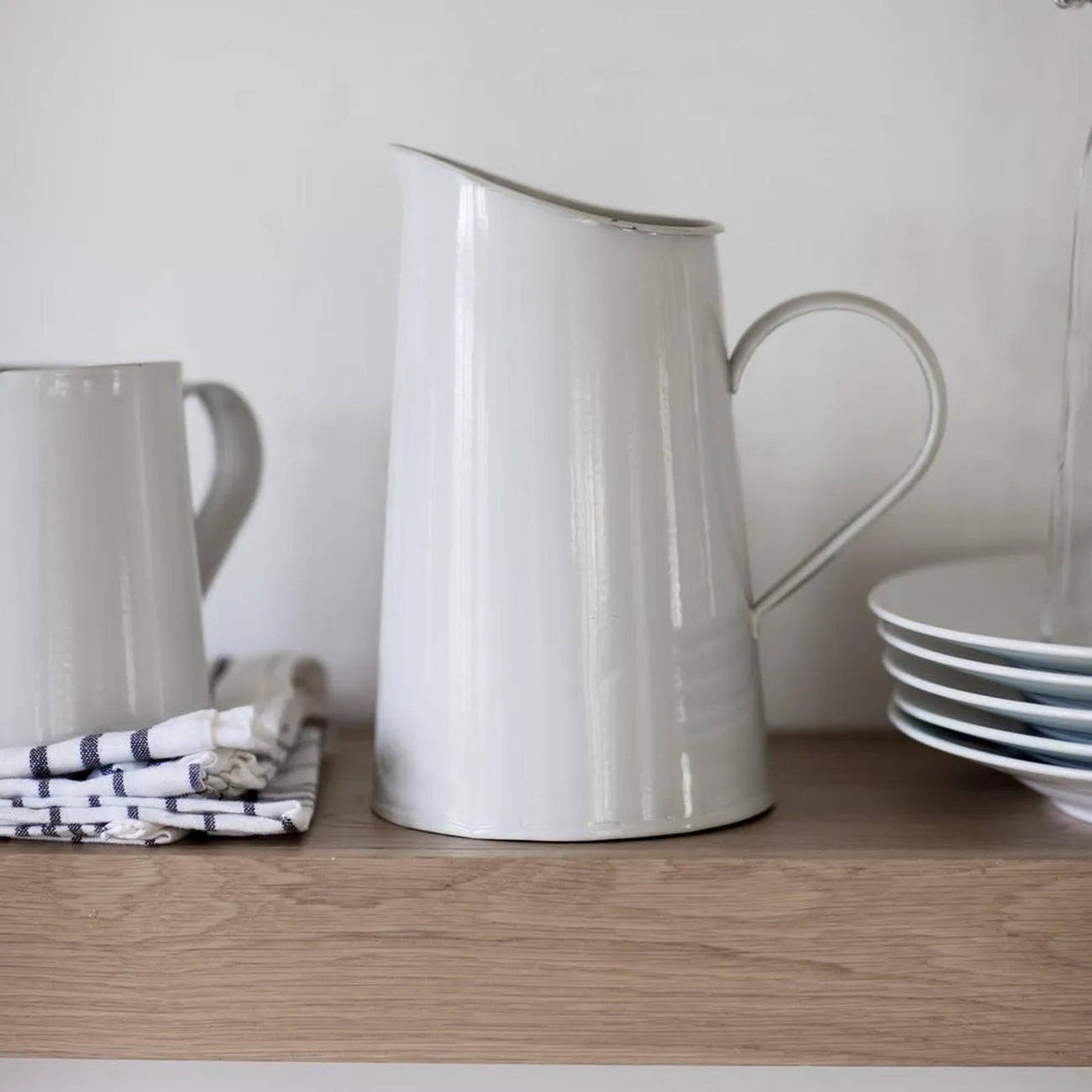 Classic chalk jug