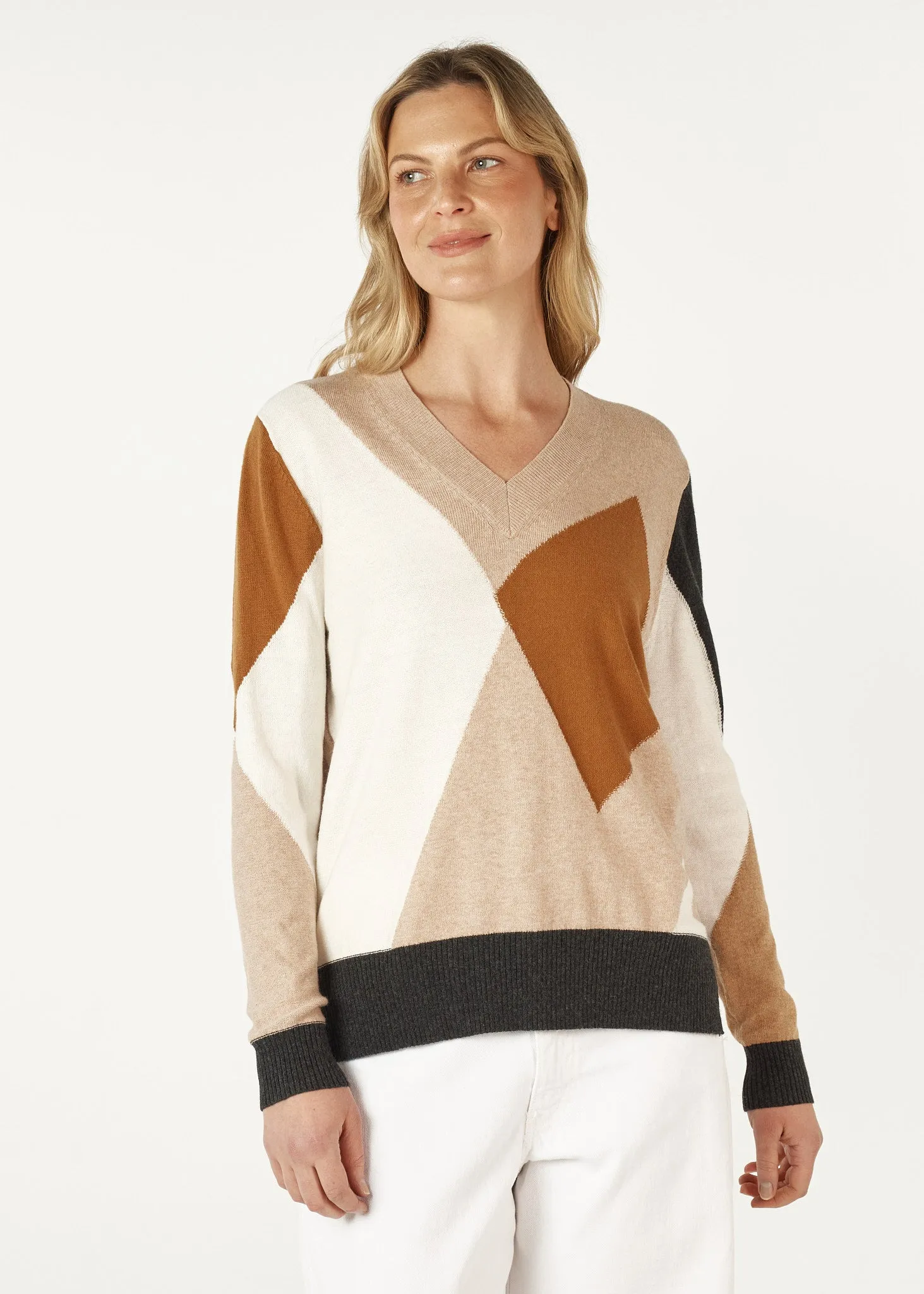 Diamond Dapper Vee Neck Knit - Oat