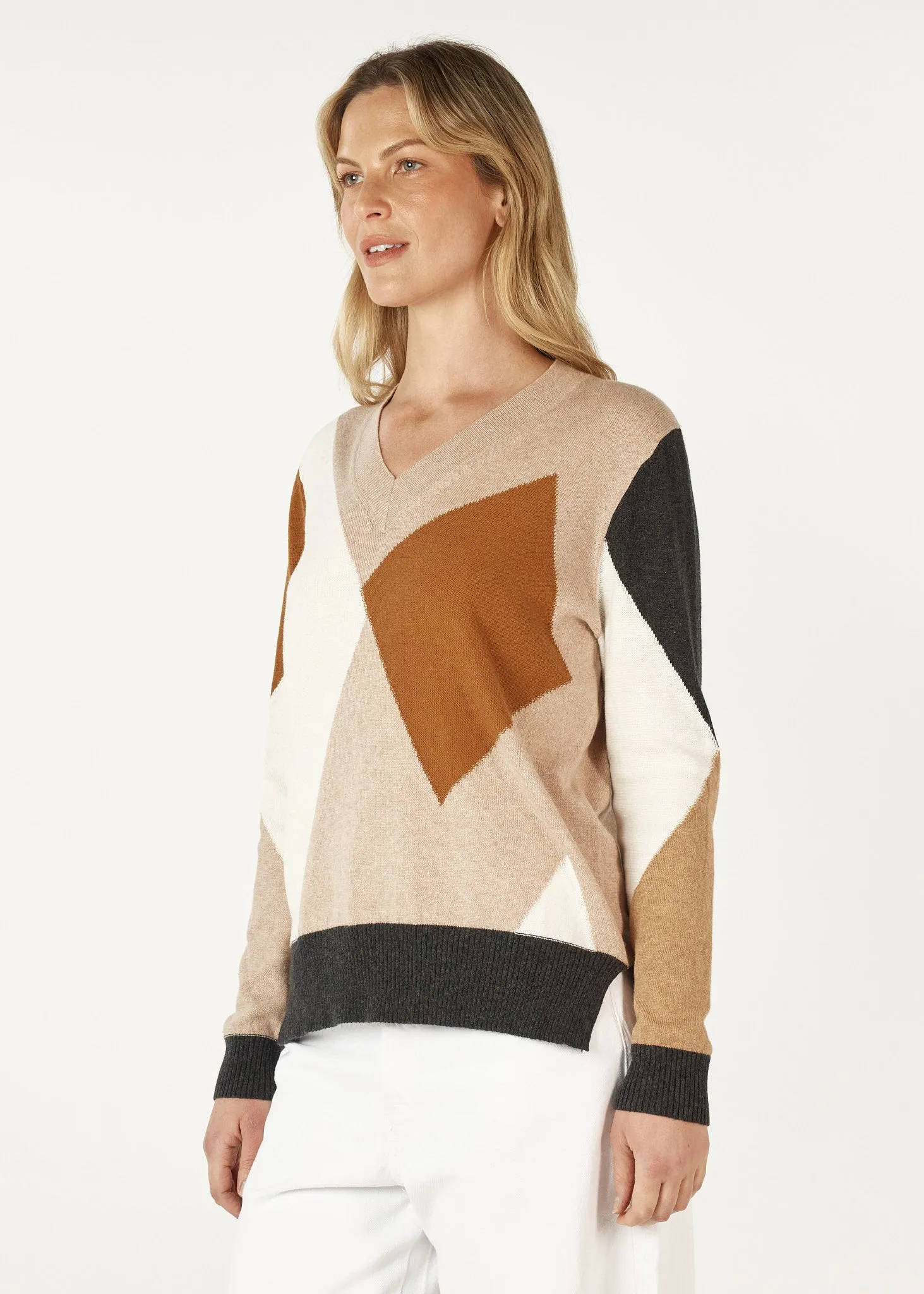 Diamond Dapper Vee Neck Knit - Oat