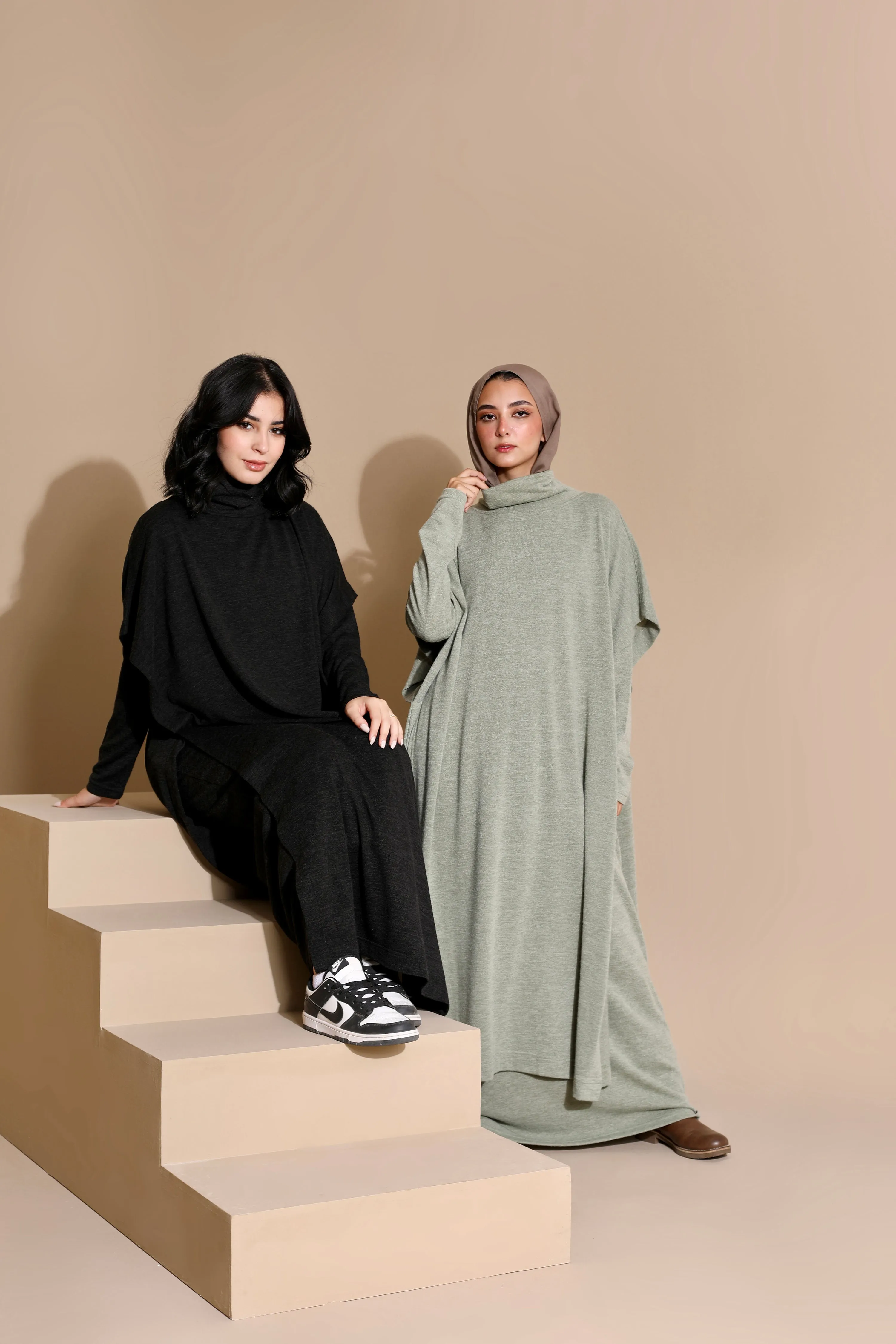 Knitwear Cape W601