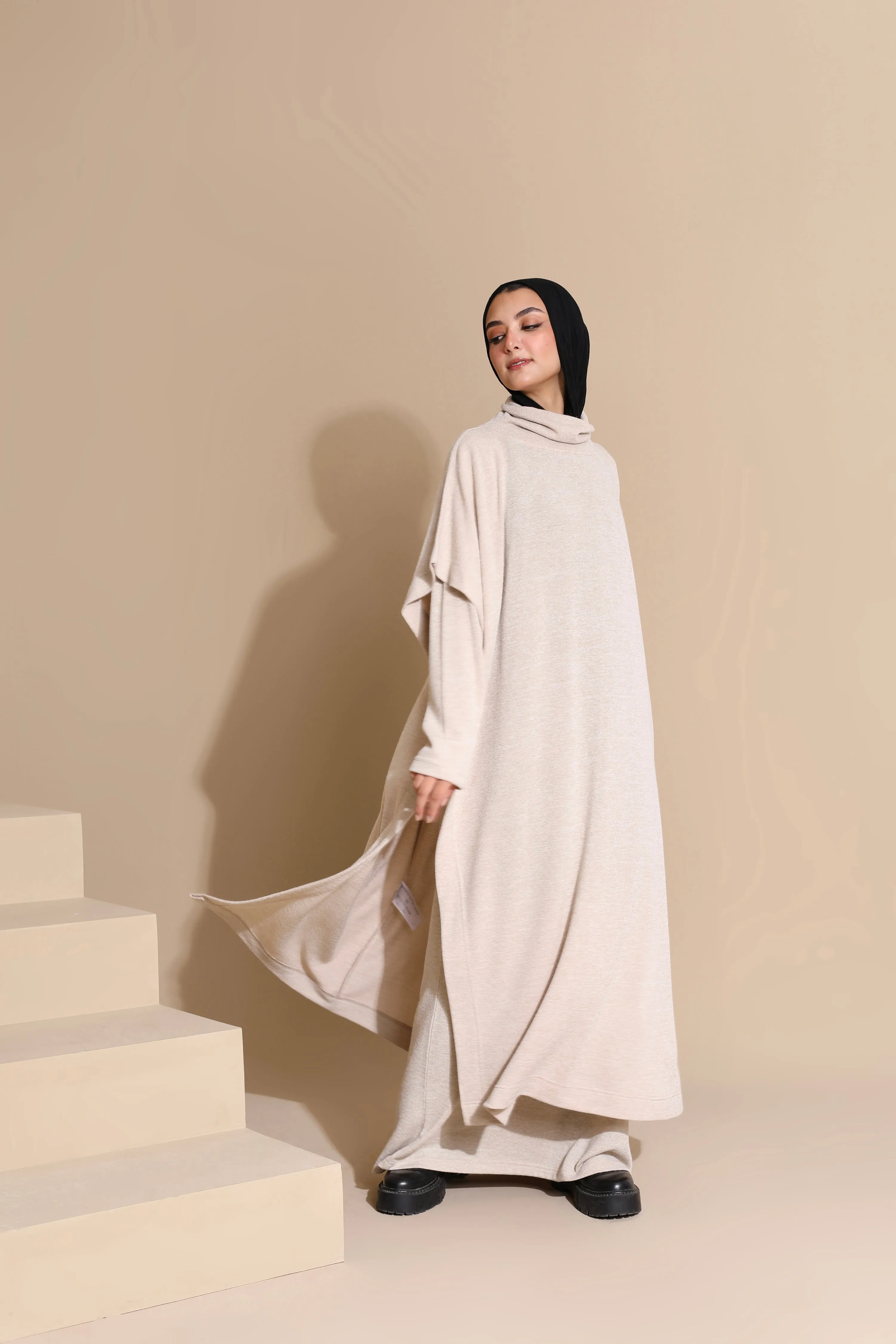 Knitwear Cape W601