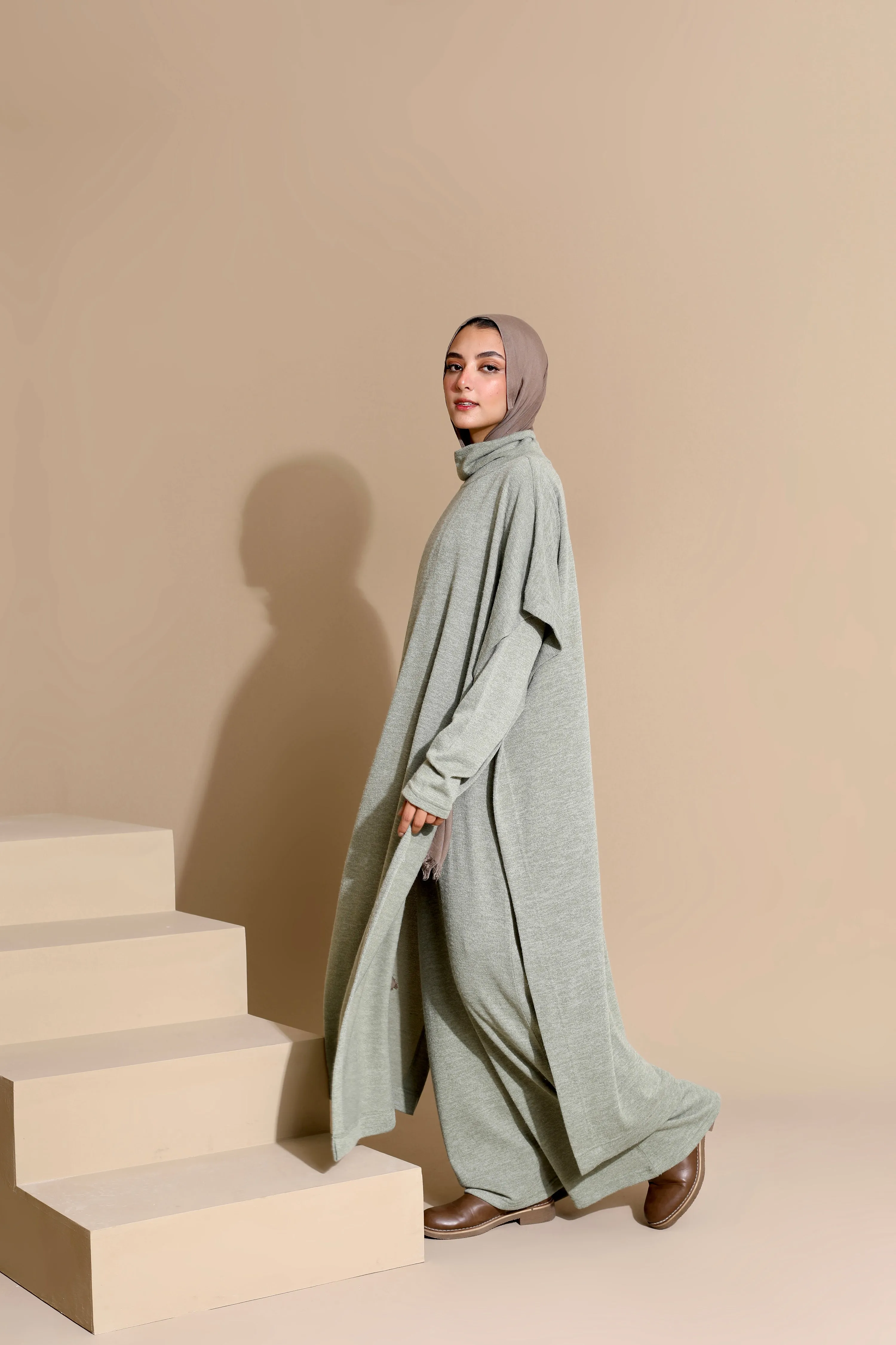 Knitwear Cape W601