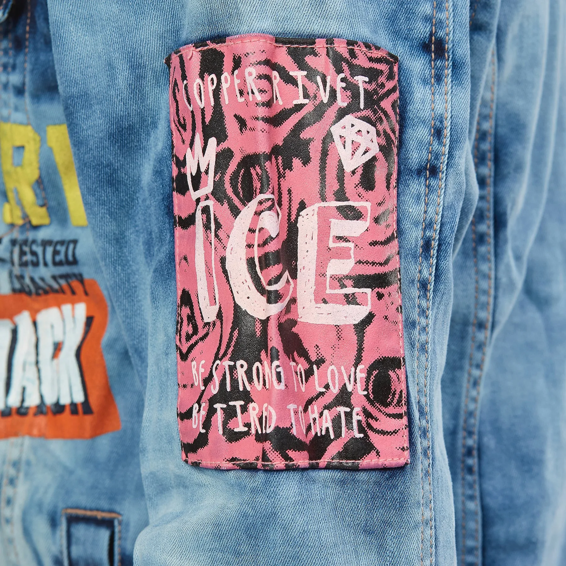 LIGHT BLUE DENIM JACKET W/ PATCH & FLAME PRINT