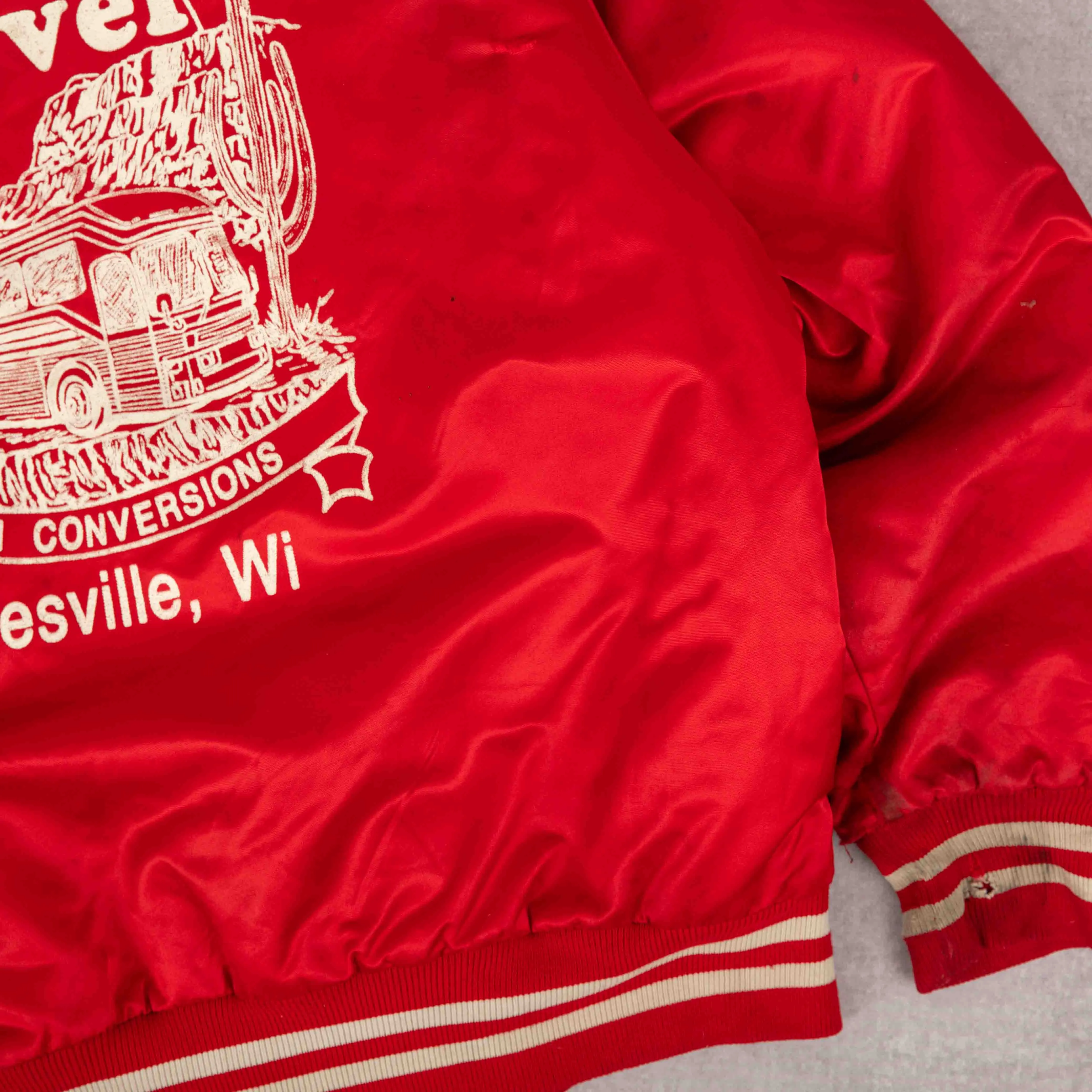MEN'S VINTAGE 1980S RAMBLIN' FEVER VARSITY BOMBER JACKET - LARGE