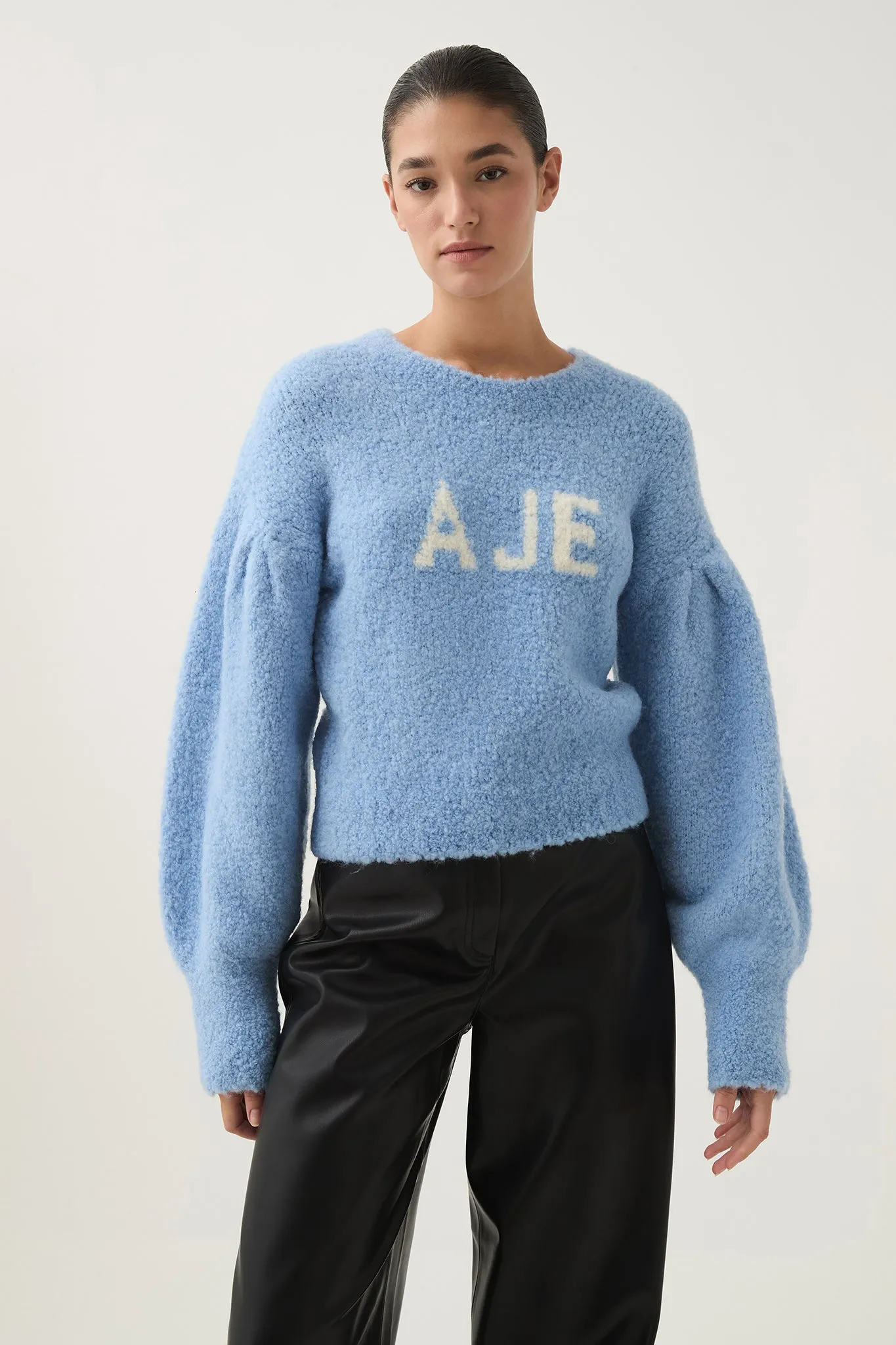 Moment Logo Knit