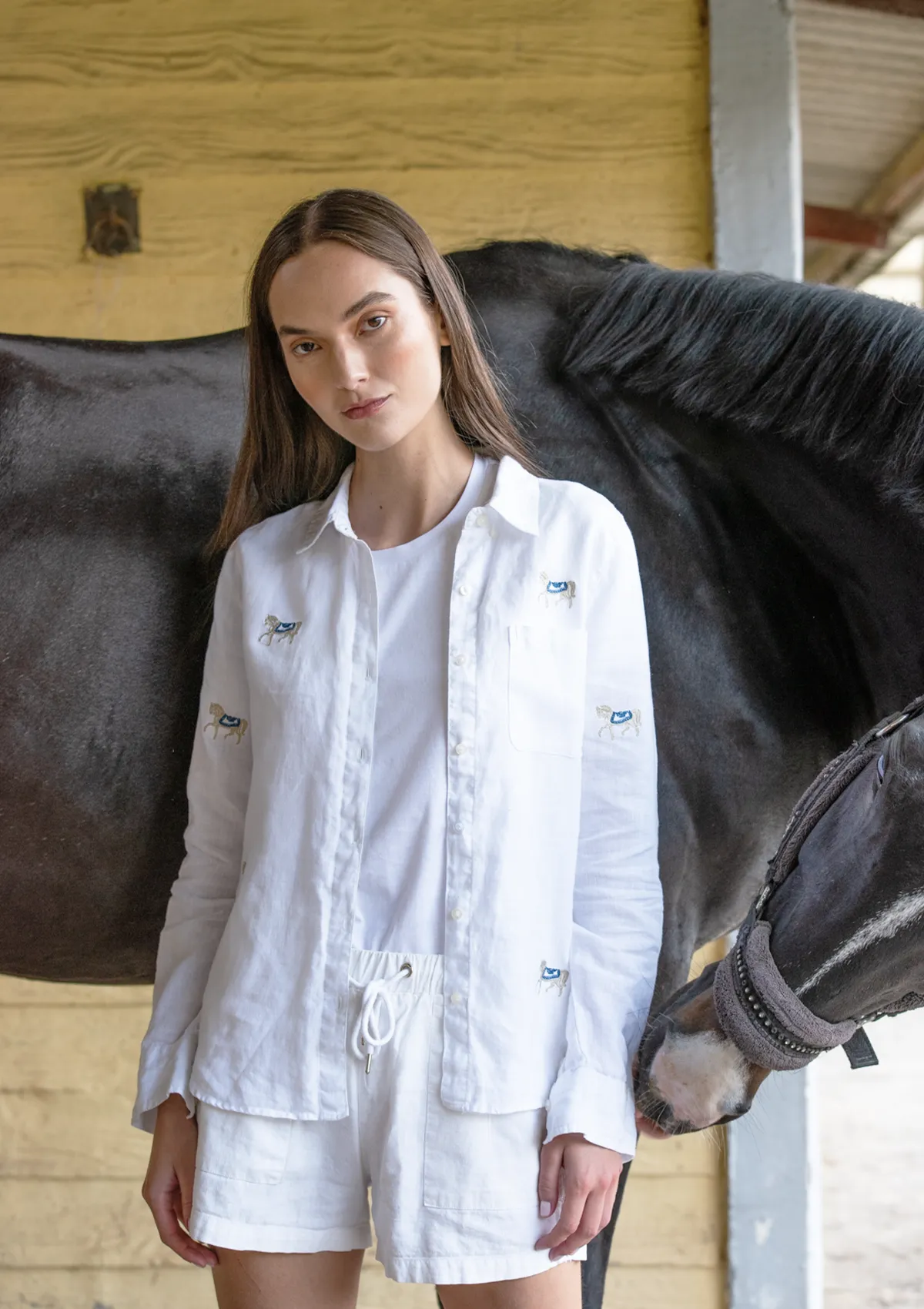 Sundown Embroidered Horses Linen Shirt | Navy