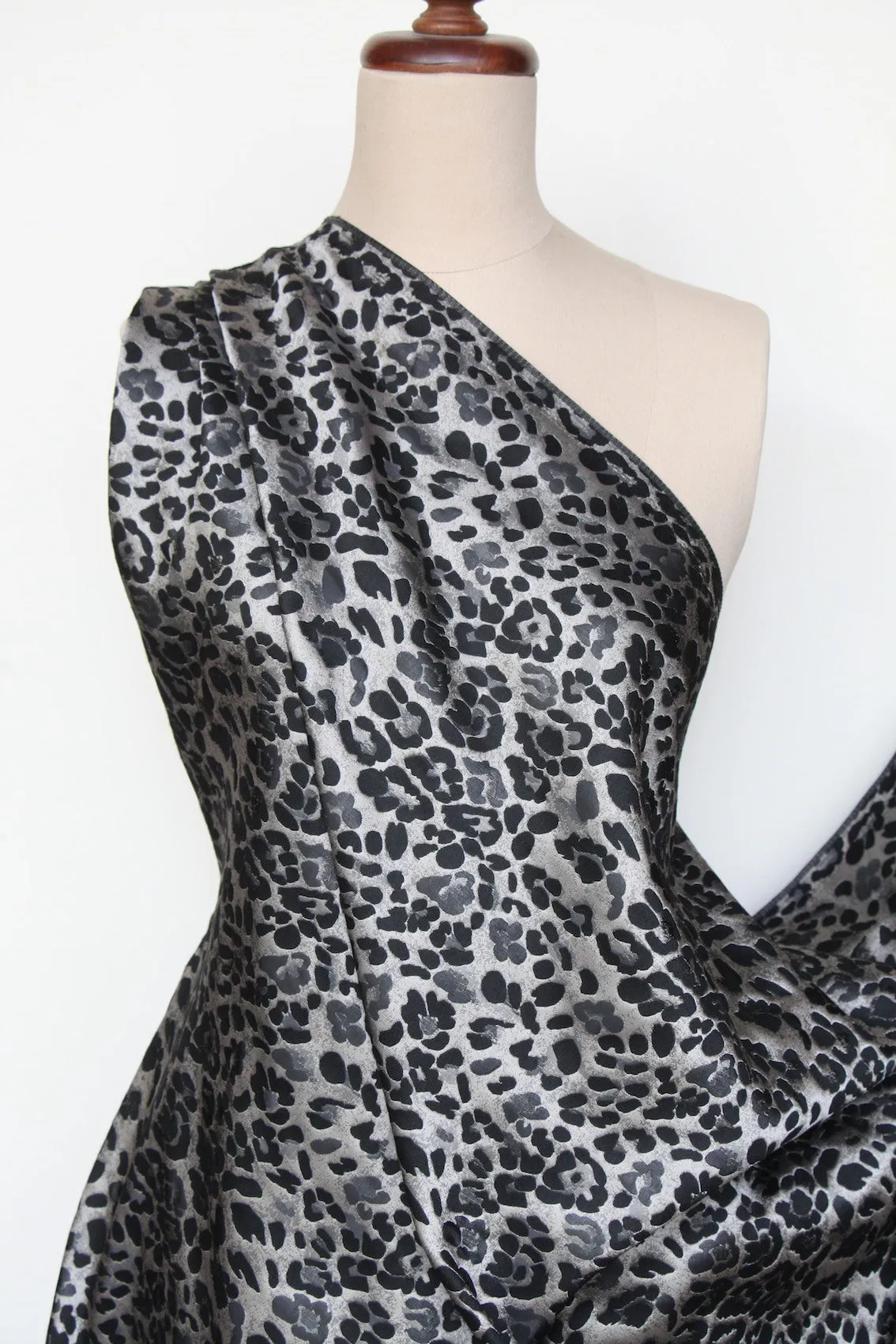 Taupe Roar Jacquard