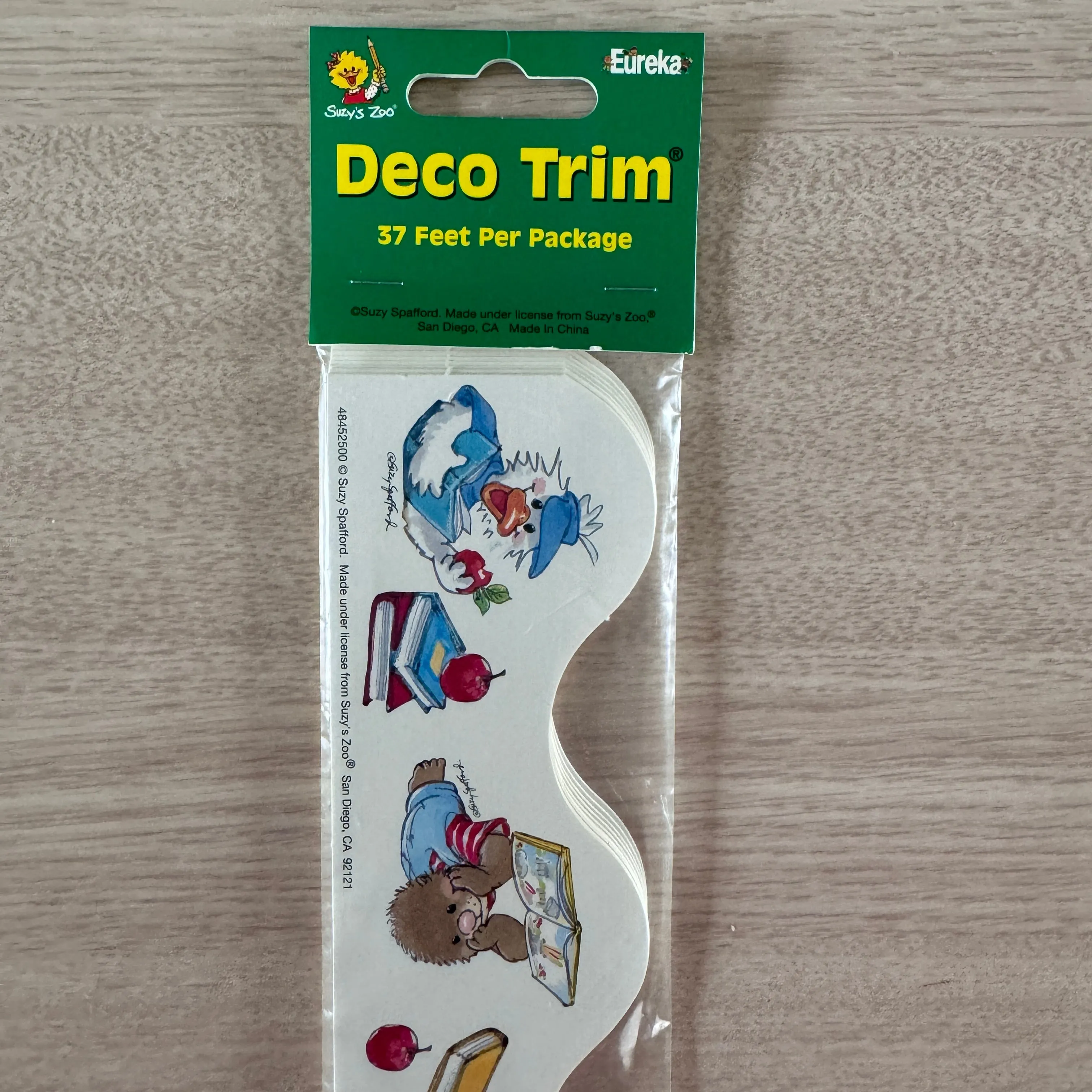 Vintage New Suzy's Zoo 12 CT School Deco Trim Border Strips READING 2" x 37 FT Window Wall Bulletin Board Door Teacher Classroom Product